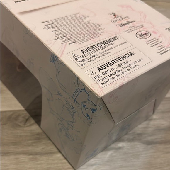 Disney Animators' Collection Cinderella Doll - Picture 11 of 17